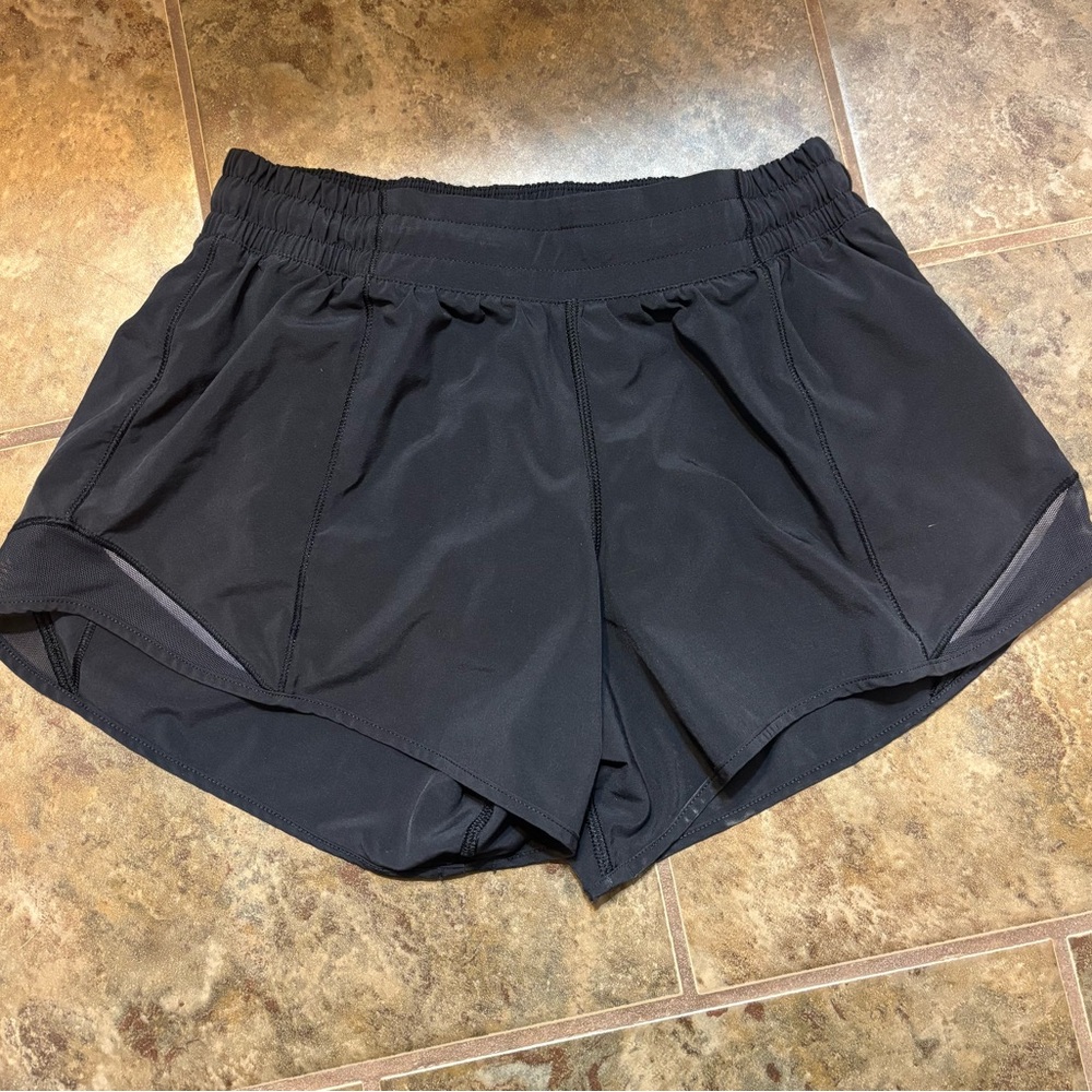 Lululemon hotty hot shorts